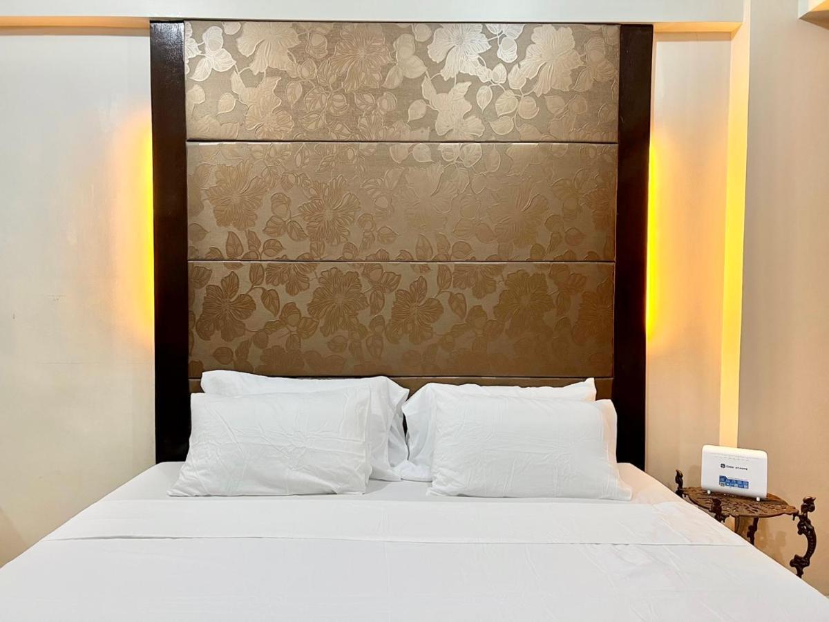 Newport Hotel Near Naia Manila Airport Terminal パサイ エクステリア 写真